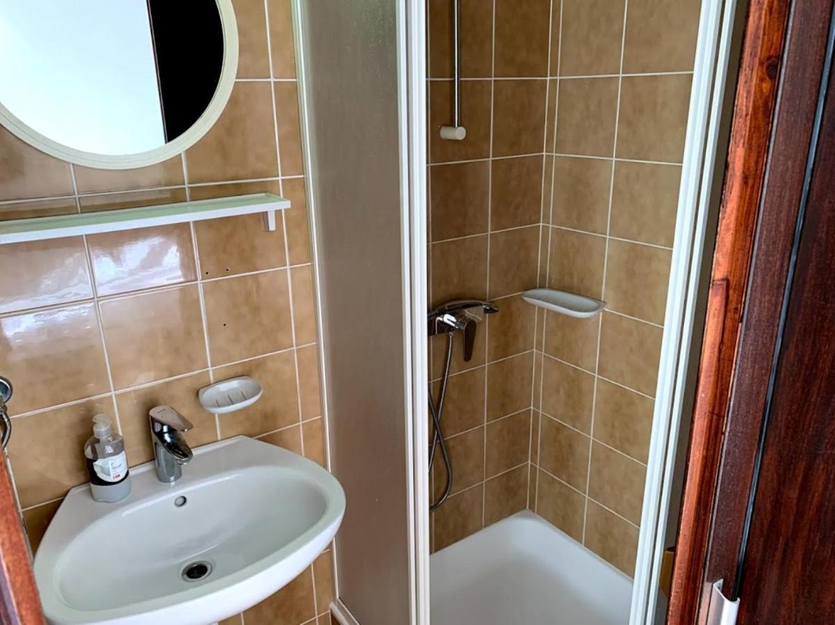 Obradovic Rooms & Apartments Макарска Екстериор снимка