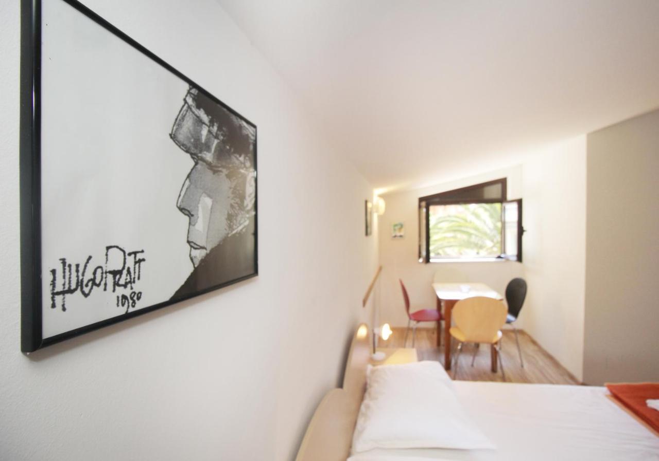 Obradovic Rooms & Apartments Макарска Екстериор снимка